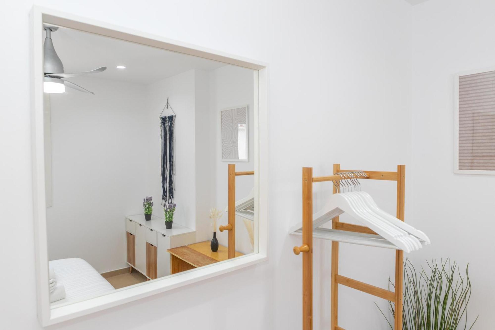 Casa Melva - Primera Linea Con Terraza, Moderno Барбате Екстериор снимка